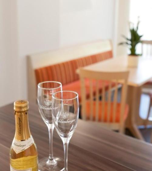 هتل Alpina Appartements