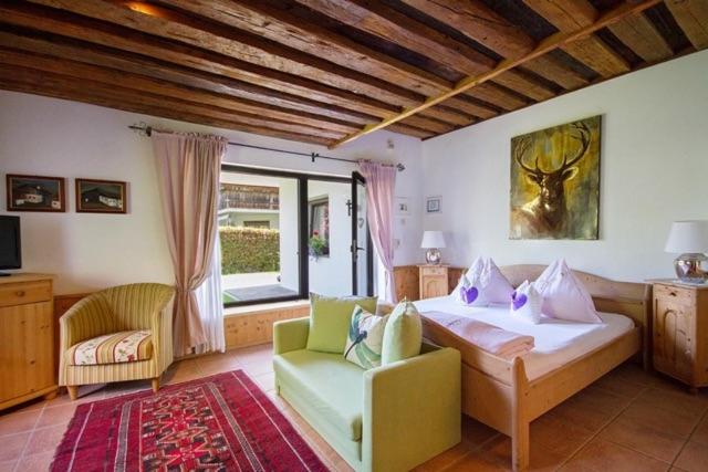 Отель Appartements Zinner-pale