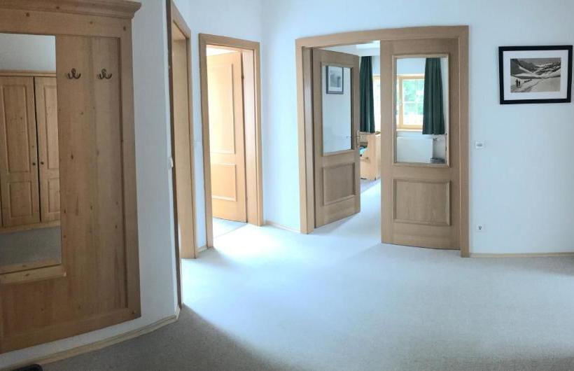 هتل Apparthaus Sonnenberg