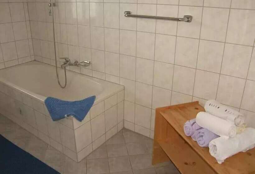 ホテル Espi Stables Ferienhof Esterhammer