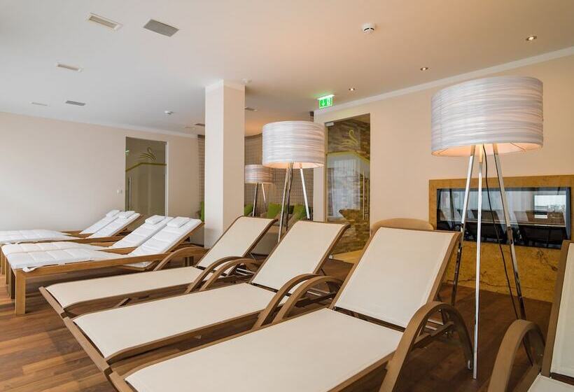 هتل Feel Good Resort Wörthersee