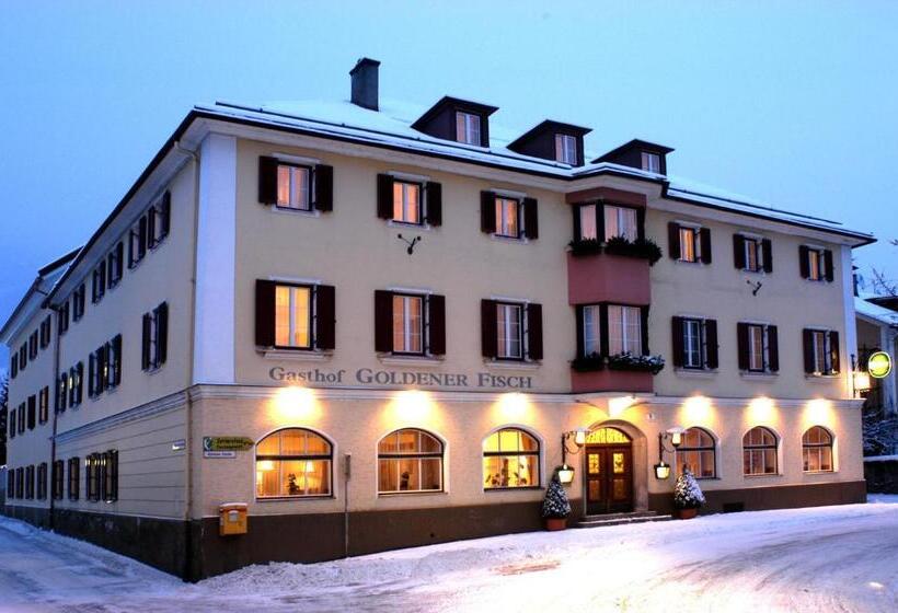 ホテル Gasthof Goldener Fisch