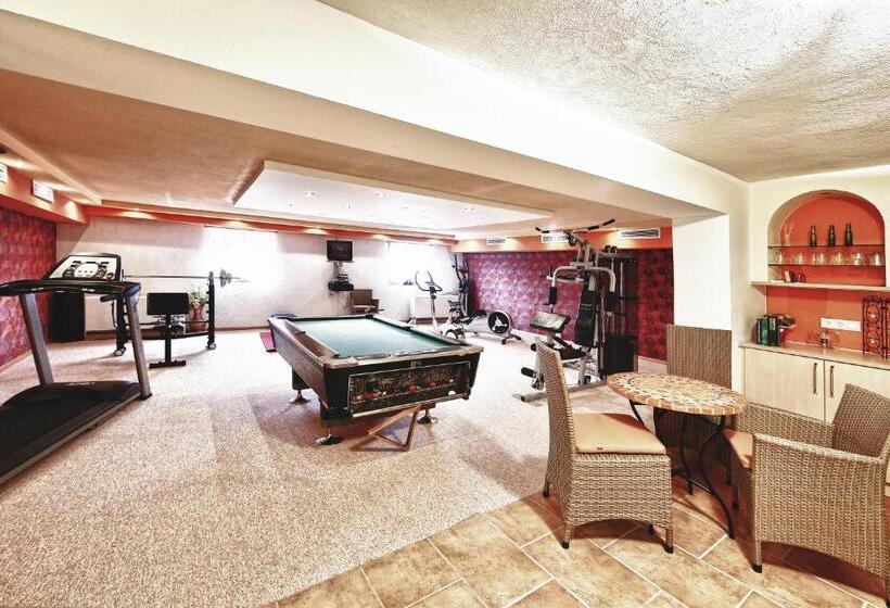 هتل Gasthof Gutmann