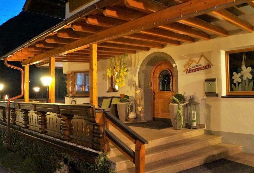ホテル Gästehaus Almrausch, Ferienanlage Mit Pool