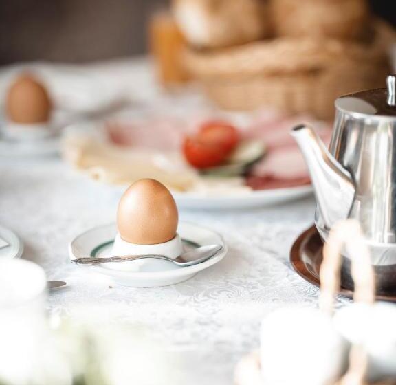 فندق Gästehaus Manuela Puchmayr