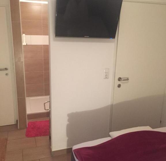 ホテル Pension Sunnseitn   Gasthof   Café   Weinkeller