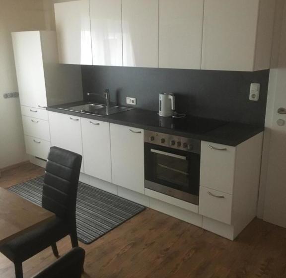 ホテル Pension Sunnseitn   Gasthof   Café   Weinkeller