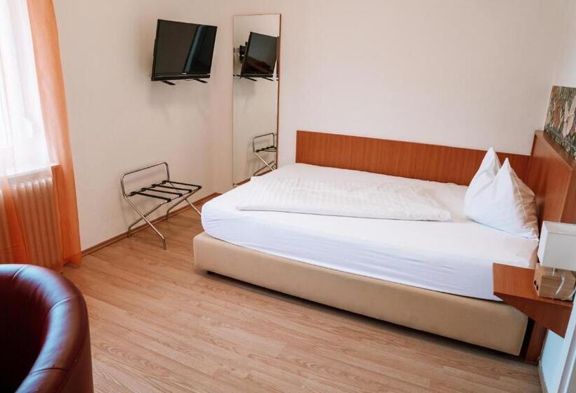 ホテル Restaurant Römerhof