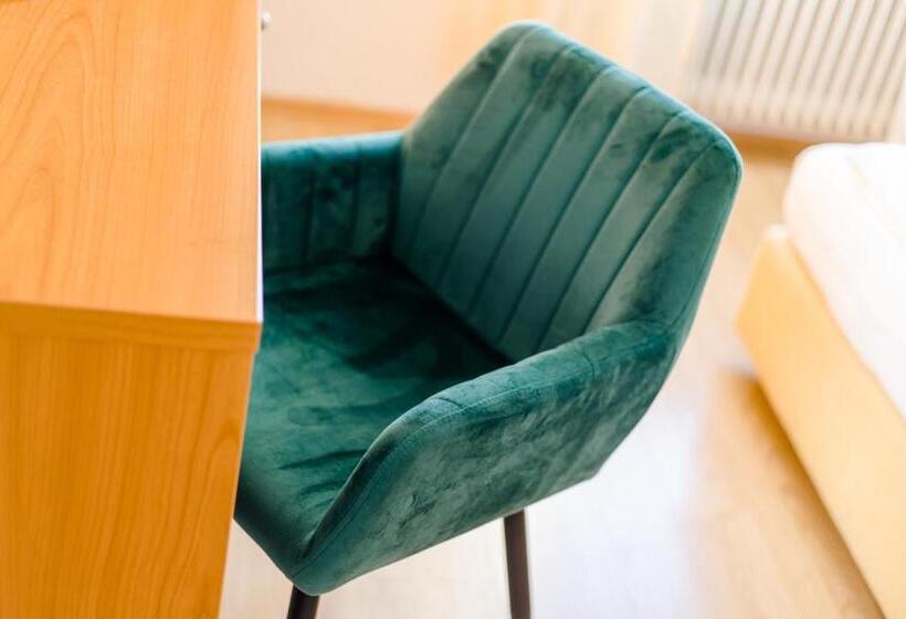 ホテル Restaurant Römerhof