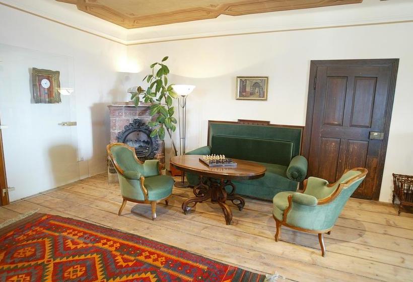 هتل Schloss Kapfenstein