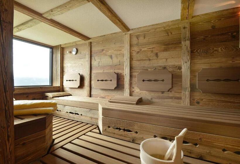 هتل Waldfriede   Der Logenplatz Im Zillertal