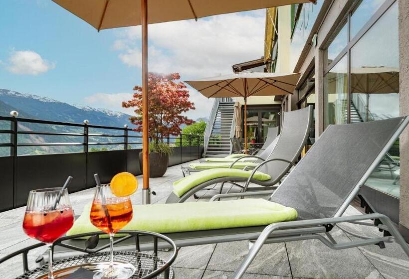 هتل Waldfriede   Der Logenplatz Im Zillertal