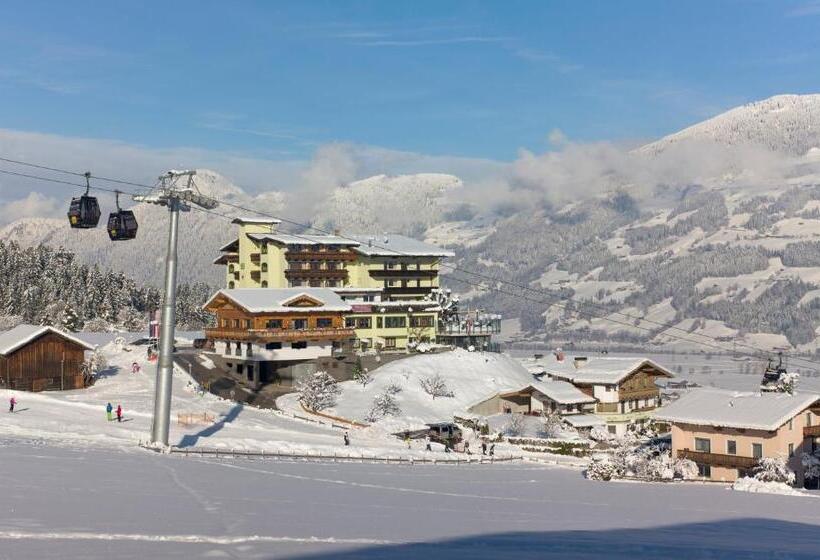 هتل Waldfriede   Der Logenplatz Im Zillertal