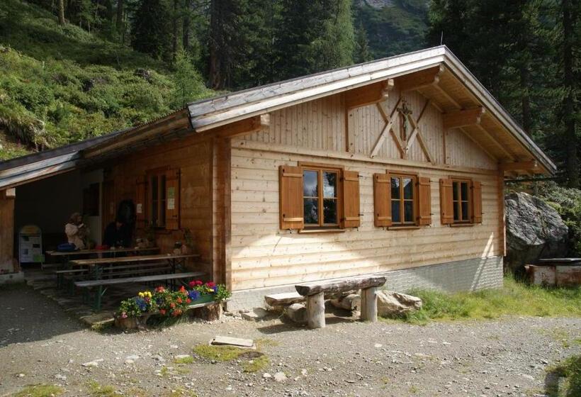 Отель Wirtshaus Zum Wiesejaggl
