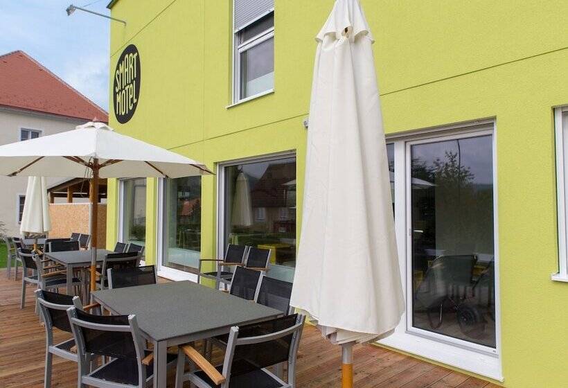 Smart Motel