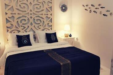 تختخواب و صبحانه Dar Azur Médina Hammamet Chambres D Hôtes