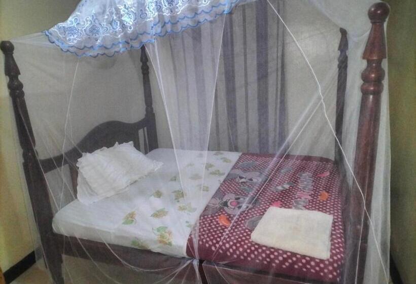 تختخواب و صبحانه Via Sunflower Guesthouse