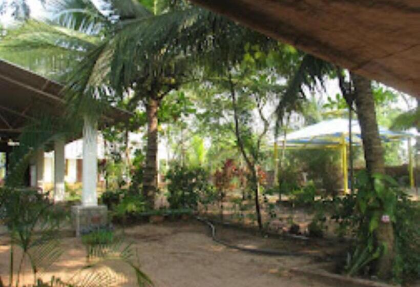 酒店 Aditya Beach Resort Malvan