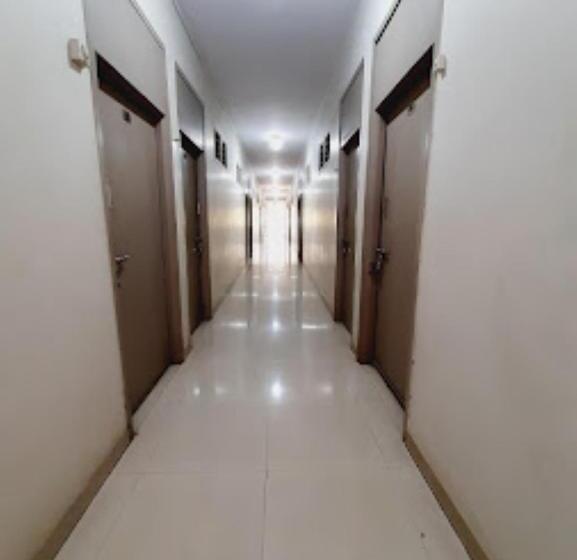 Отель Ashray Residency, Sangli
