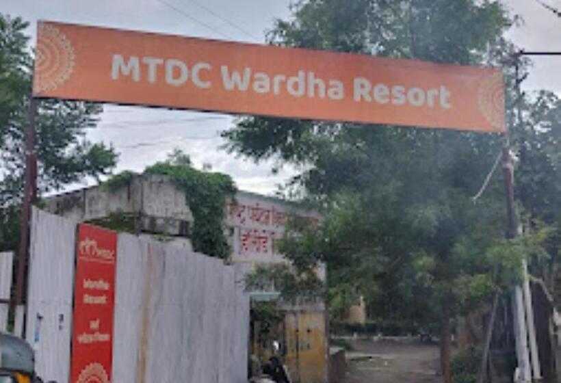 בית מלון כפרי Mtdc Wardha Resort