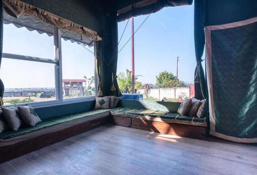 فندق Shalom Corbett’s Hillside Hideaway