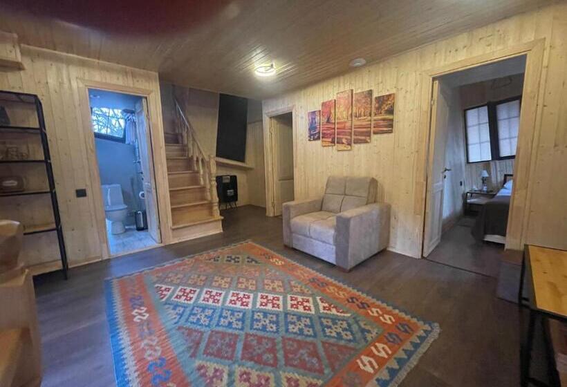 هتل Vak Resort Dilijan