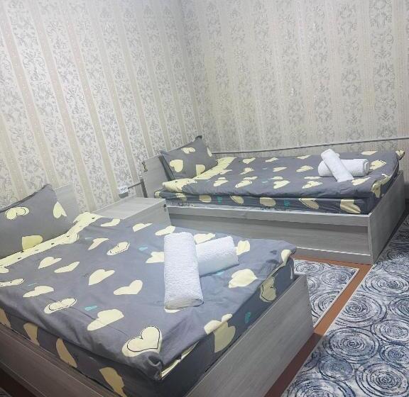 پانسیون Qamar Family Guest House