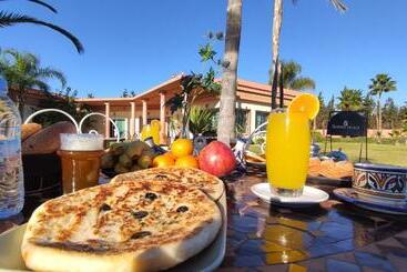 استراحتگاه Qodwa Palace, Rabat Menzeh
