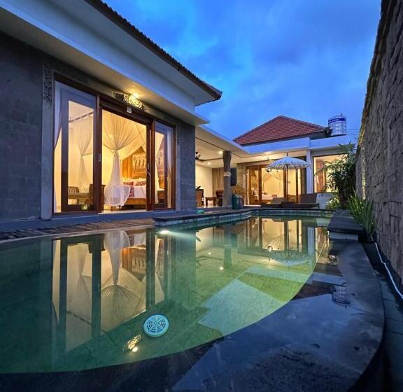 호스텔 Gyanesh Villa