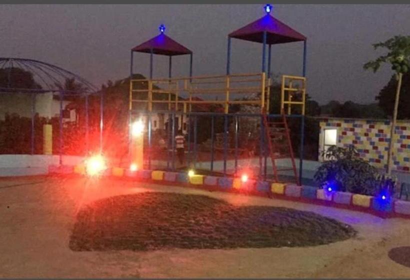مبيت وإفطار Arihant Resort