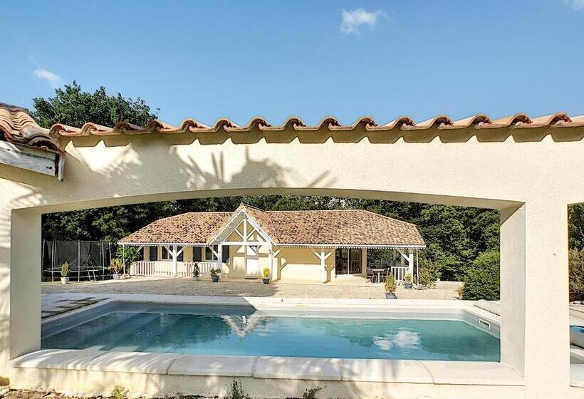 住宿加早餐  Les Goujatoux Chambre Périgueux