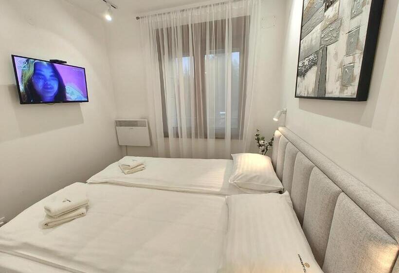 Velika Recepcija Cc Magnet