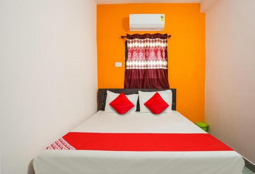 호텔 Oyo Anand Lodging & Restaurant