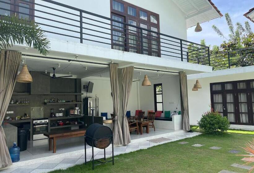 בית מלון כפרי Villa Emmanuel