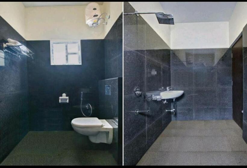 Leos Hotels