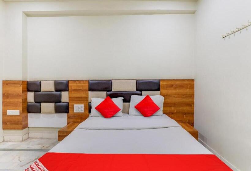 Oyo Hotel Asopalav