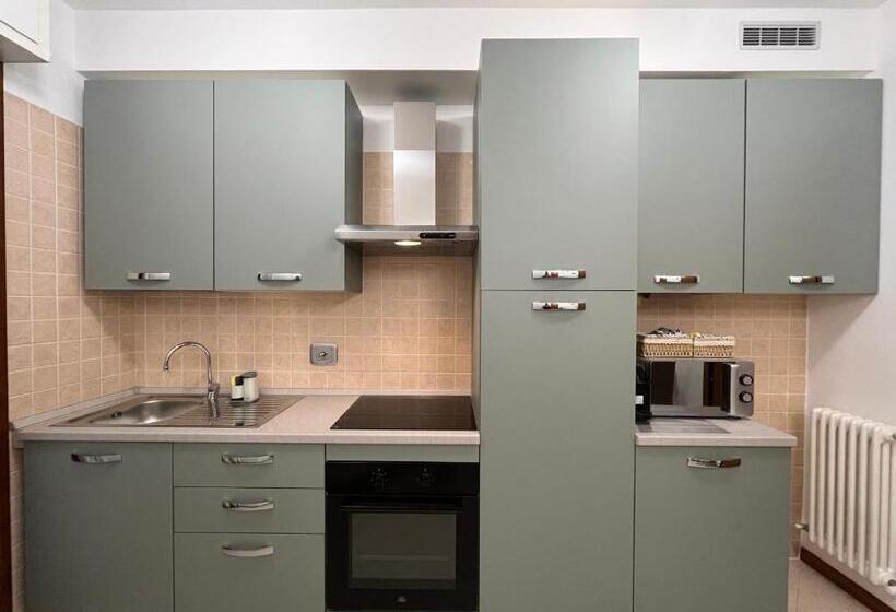 פנסיון Appartamento Tufo   10min Dalla Rocchetta Mattei