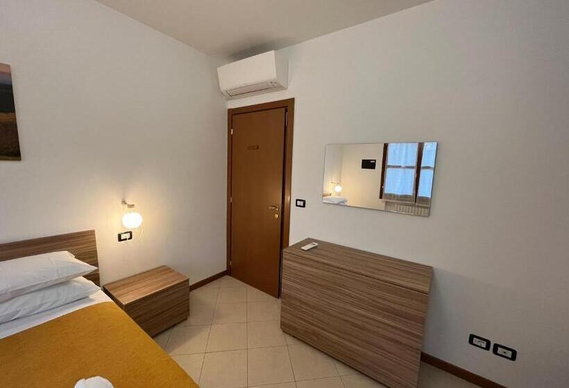 פנסיון Appartamento Tufo   10min Dalla Rocchetta Mattei