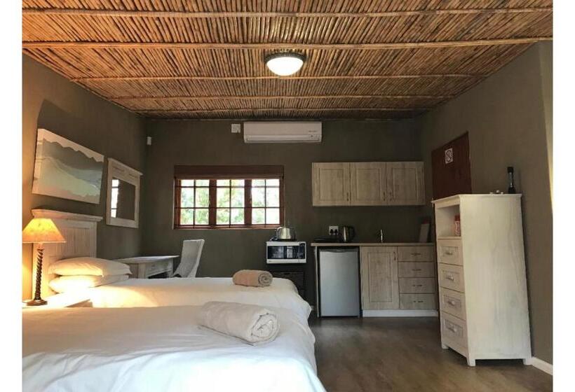 פנסיון Blue Mountain View Cottages