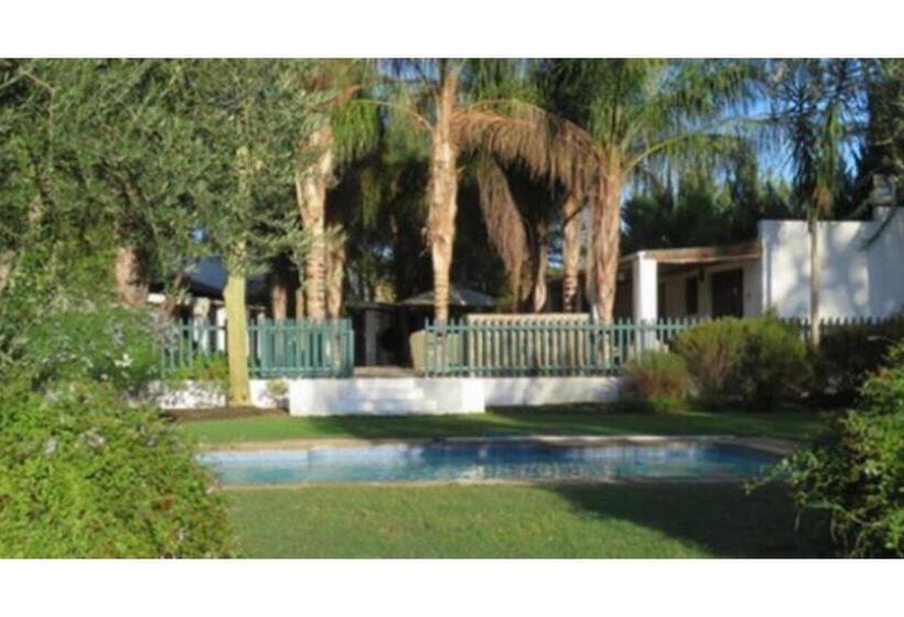 פנסיון Blue Mountain View Cottages