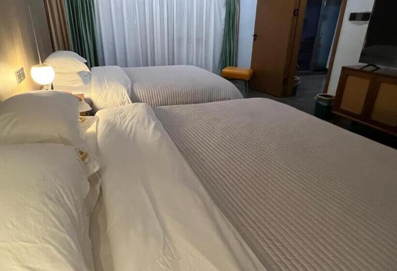 پانسیون Phoenix Best River View B&b