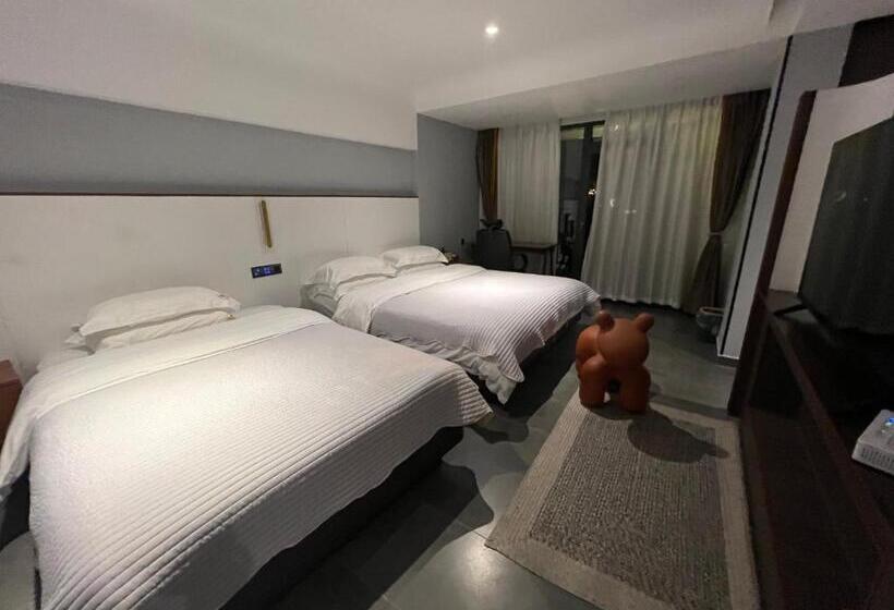 پانسیون Phoenix Best River View B&b