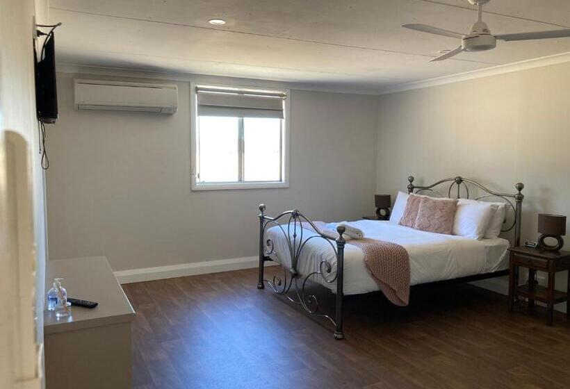 펜션 The Wooly Guesthouse