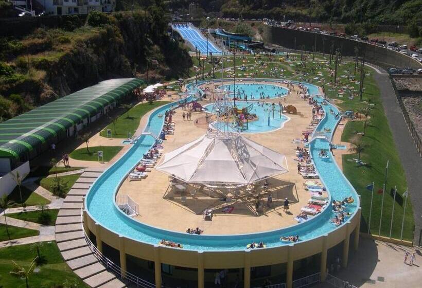 تختخواب و صبحانه Casa Do Mundo Madeira