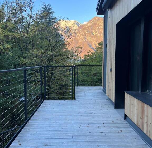 تختخواب و صبحانه Casa Vertigo