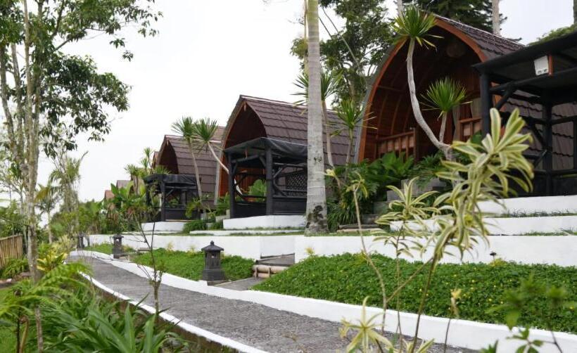 تختخواب و صبحانه Lumbung Hill Bedugul