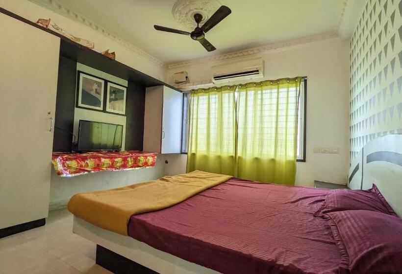هتل Banana Beach Apartment
