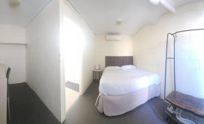 فندق Broken Hill