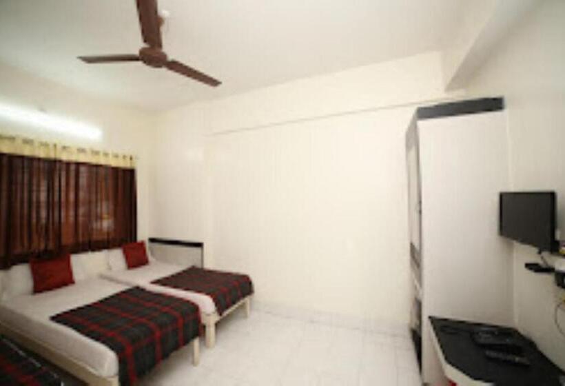 בית מלון כפרי Sairaja,satara