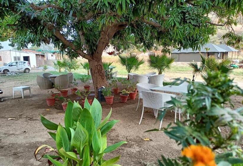 Jawai Nature Hills Resort